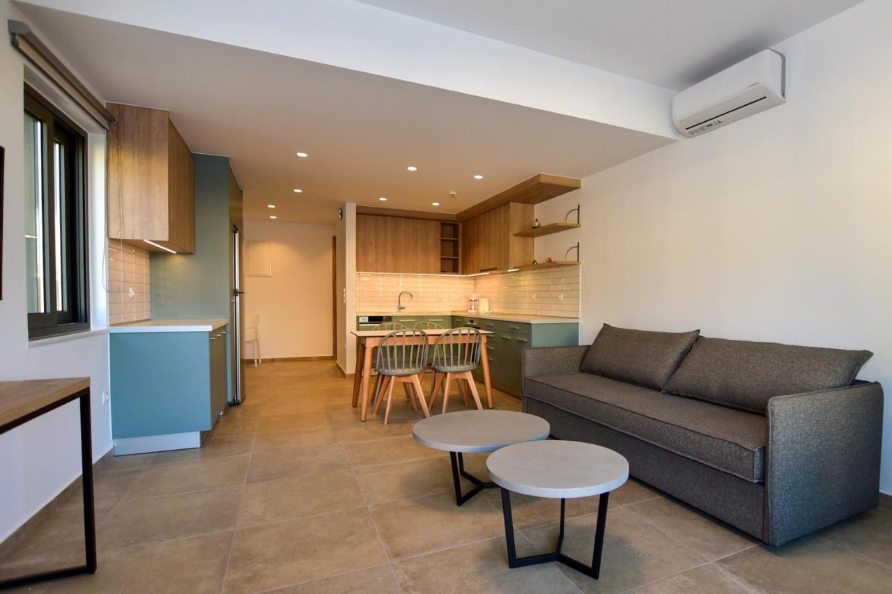 Rosemary Apartments Палиохора Екстериор снимка