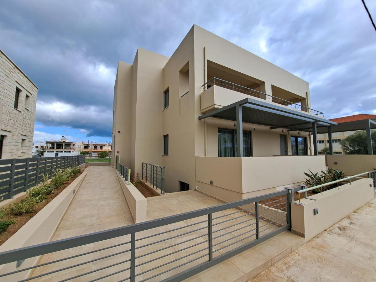 Rosemary Apartments Палиохора Екстериор снимка