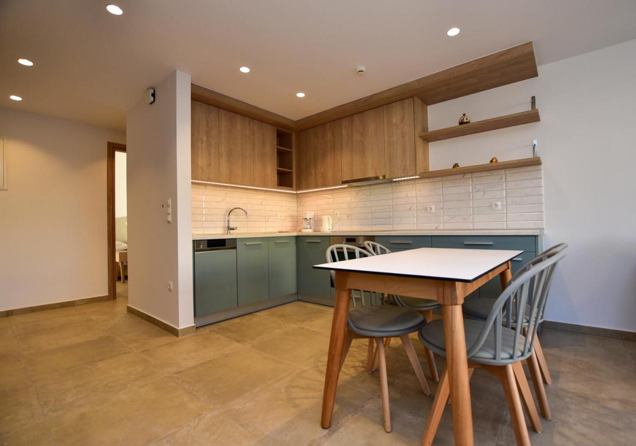Rosemary Apartments Палиохора Екстериор снимка