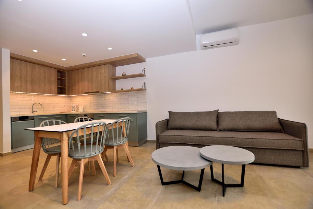 Rosemary Apartments Палиохора Екстериор снимка